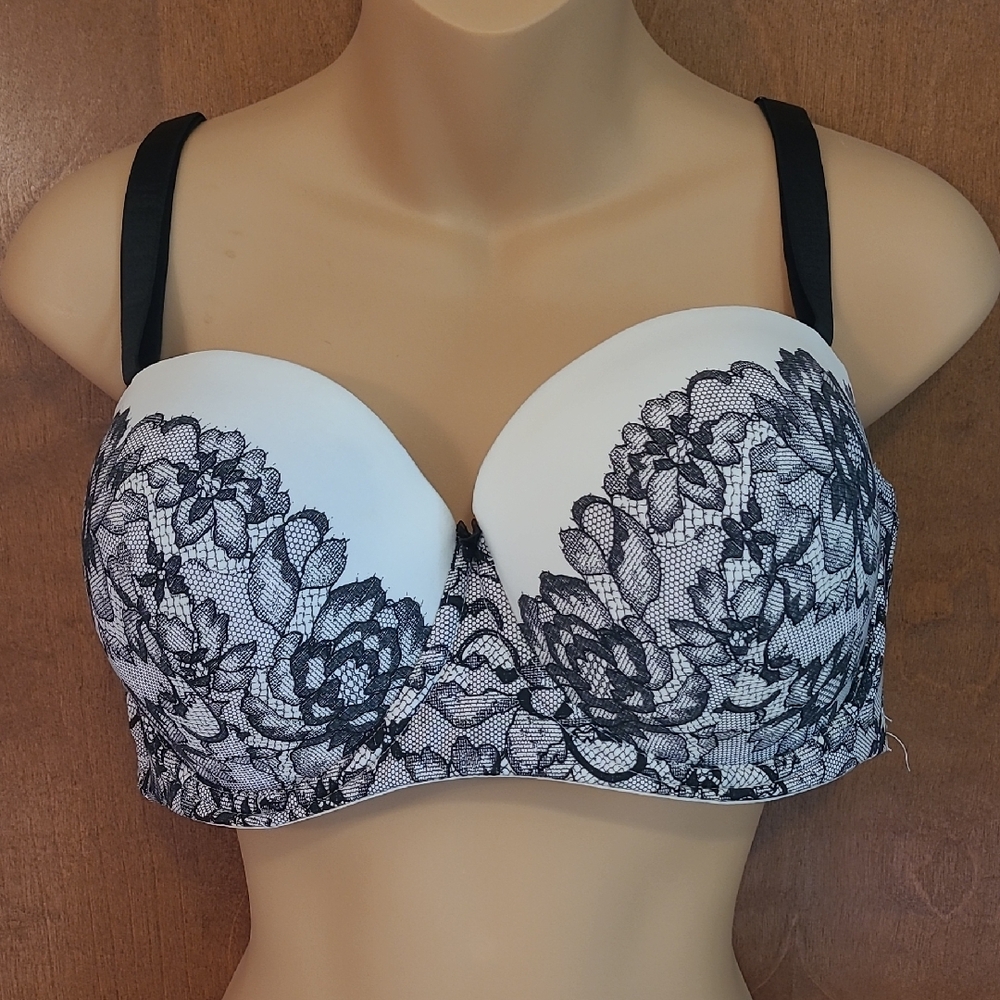 Torrid Black and White Floral Lace Bra